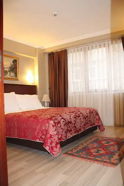 Regency World Suite & Hotel Istanbul 4*,